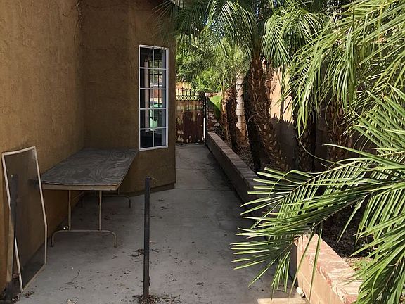 5th image of 25959 Bay Ave