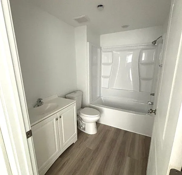 1453 W Royal Cloak Dr — Photo 12