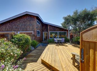 145 Dipsea Rd, Stinson Beach, CA 94970