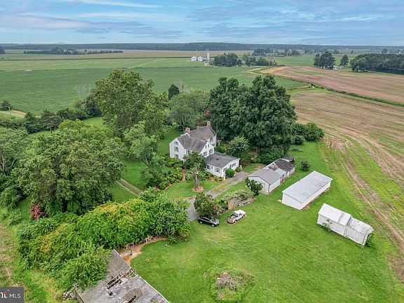 4th image of 2238 Pig Neck Rd