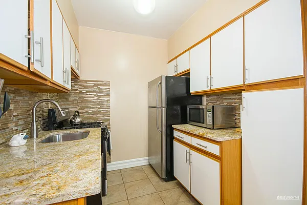 Sold by Abacus Properties | media 15