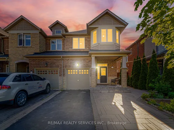 118 Tundra Rd, Caledon, ON L7C 4A6