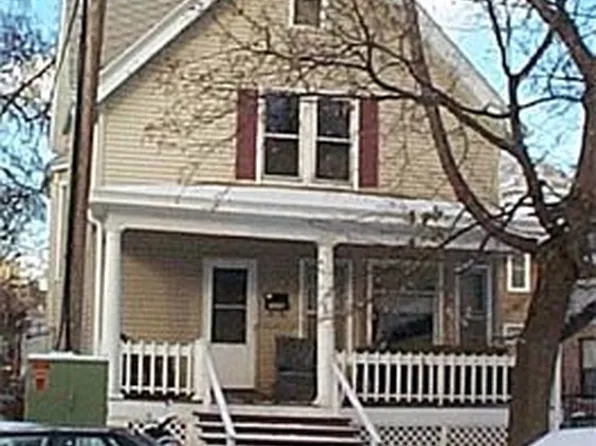 1116 Bowen Ct, Madison, WI 53715