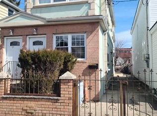 1529 E 95th St, Brooklyn, NY