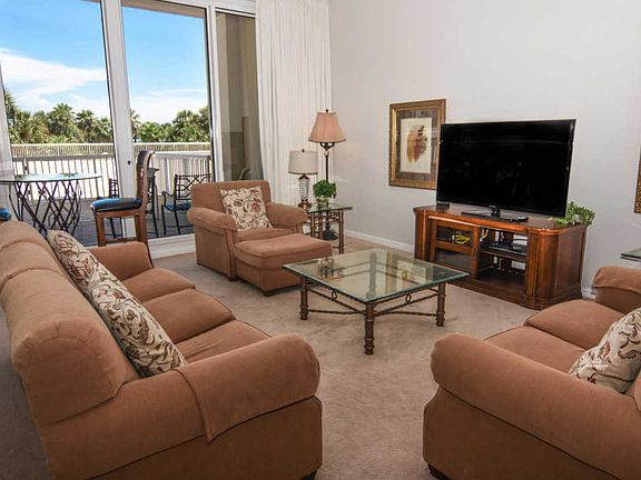 3rd image of 15200 Emerald Coast Pkwy Unit 201