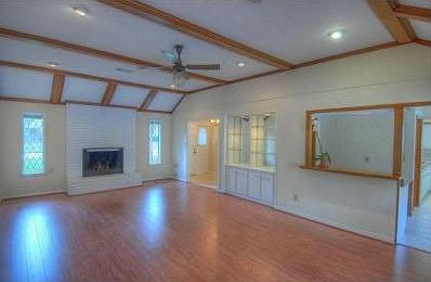 3rd image of 10722 Russett Dr