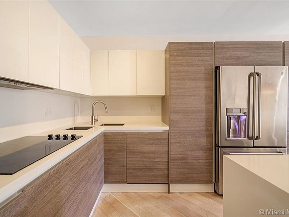 3rd image of 161 Crandon Blvd APT 322