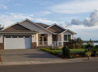2296 Seaside Dr, Blaine, WA