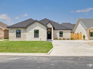 5437 Riviera Ln, San Angelo, TX 76904