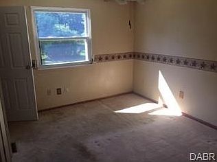 4th image of 5940 Coralberry Dr
