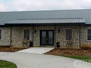 106 Hawk Ridge Rd, Decatur, TX 76234