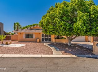 6233 E Camelot Dr, Mesa, AZ 85215