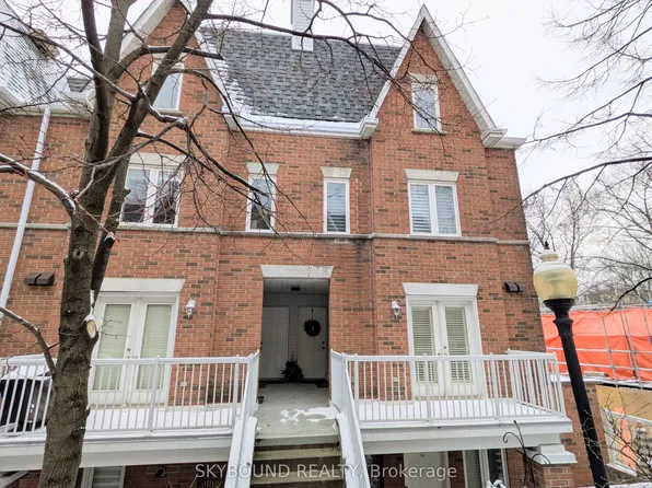 12 Sudbury St #3016, Toronto, ON M6J 3W7