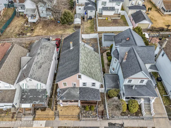 132 Espy St, Nanticoke, PA 18634