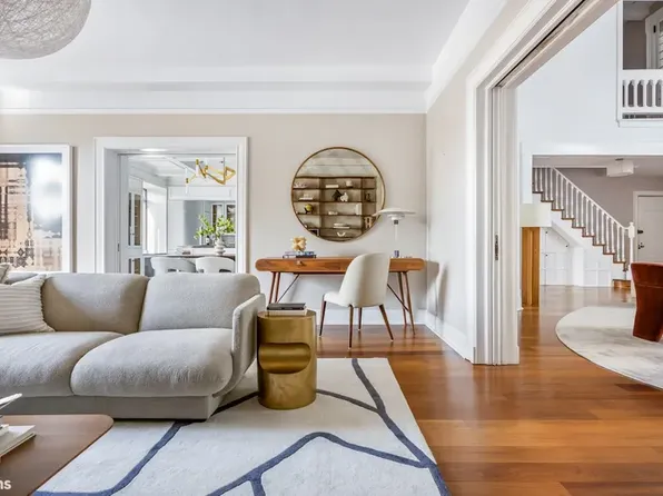 257 West 86th Street image 8 of 16