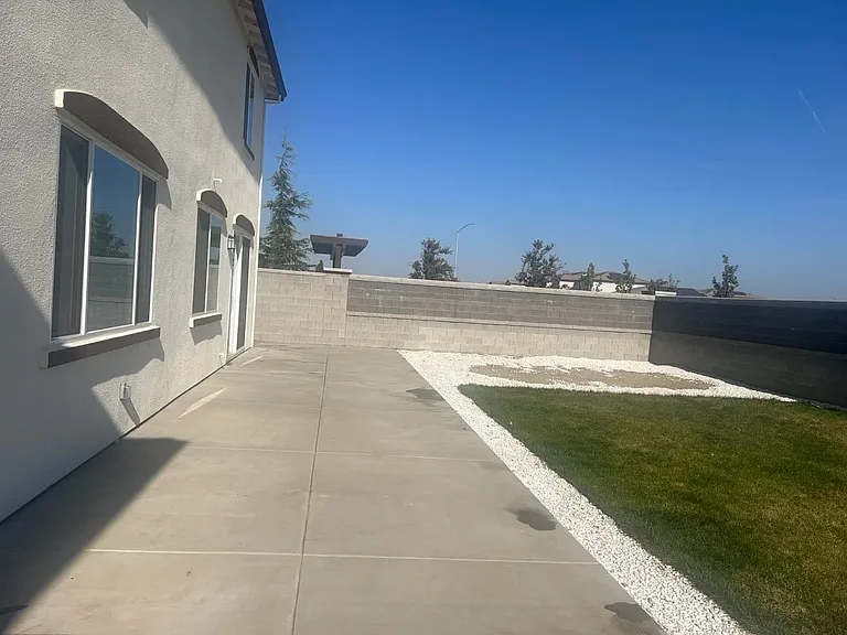 1824 Ravine Ln — Photo 8