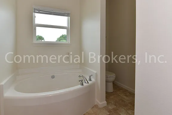 3226 Jasmine Ct — Photo 11