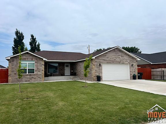 2nd image of 2531 Arrowhead Ln