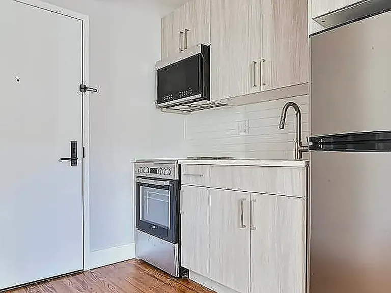 207 Underhill Ave #3K — Photo 2