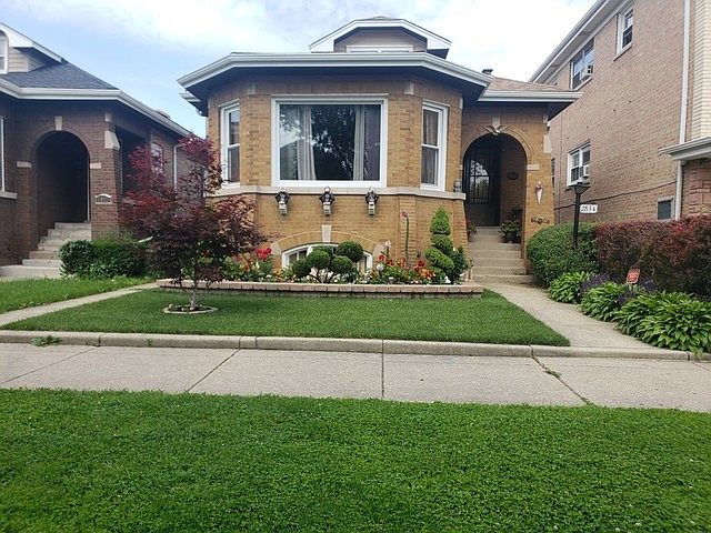 1st image of 2834 N 73rd Ave
