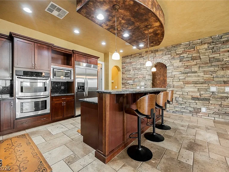 7449 Proud Meadows St — Photo 3