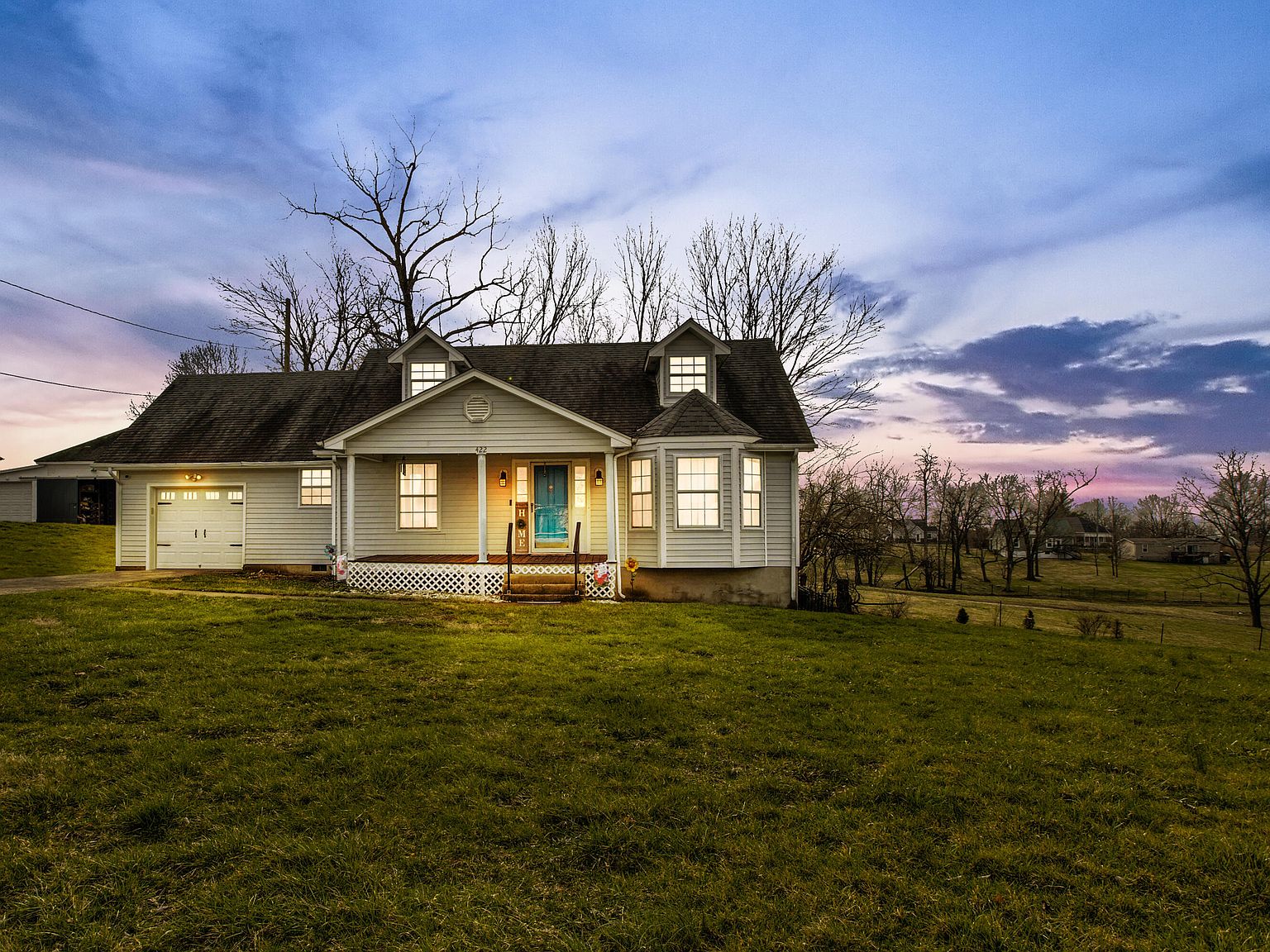 422 Main St, Sharpsburg, KY 40374 Zillow