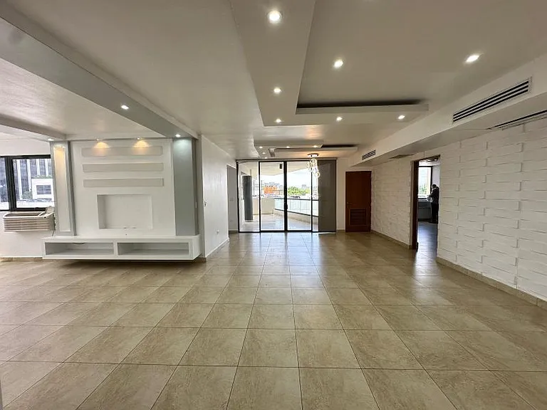 120 Ave Carlos Chardon, Quantum Metrocenter Apto 6 — Photo 3