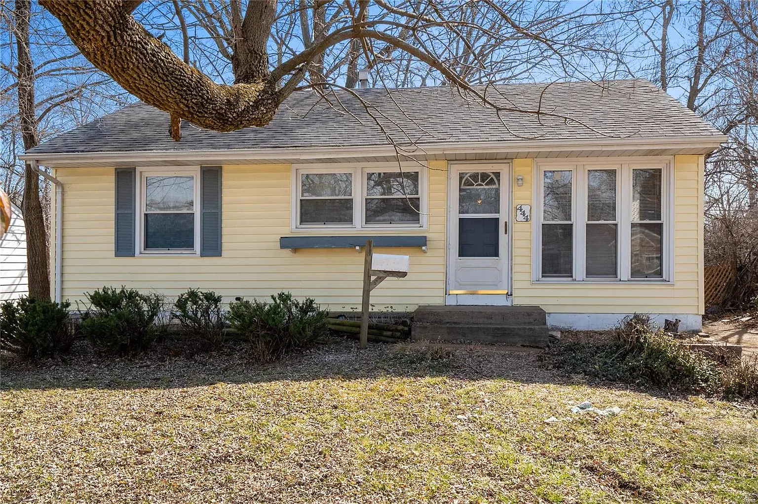 444 Lancashire Rd photo 1