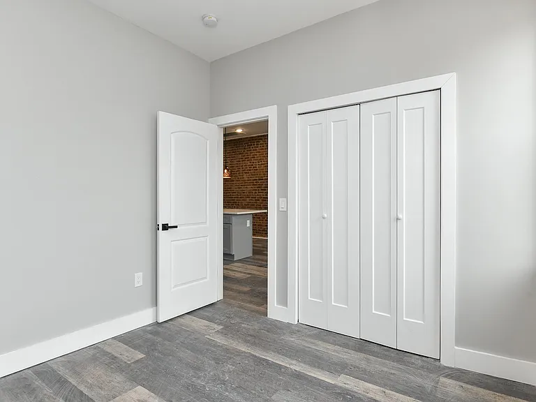 30 63rd St #2R — Photo 10