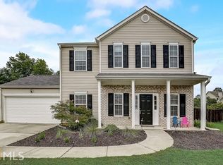 1411 Saint Charles Pl, Loganville, GA 30052