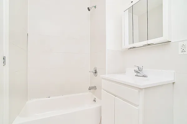 Rented by Living New York | media 16