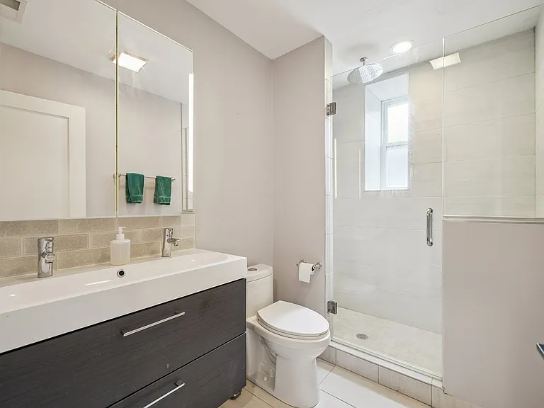 4345 S Langley Ave #1S — Photo 14