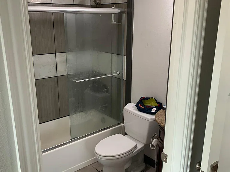 Attached Master Bathroom