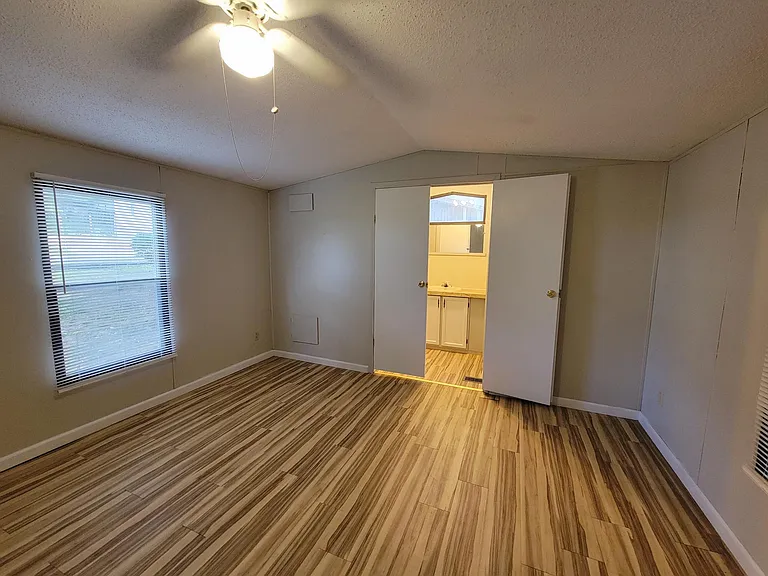 832 Briny Ln — Photo 7