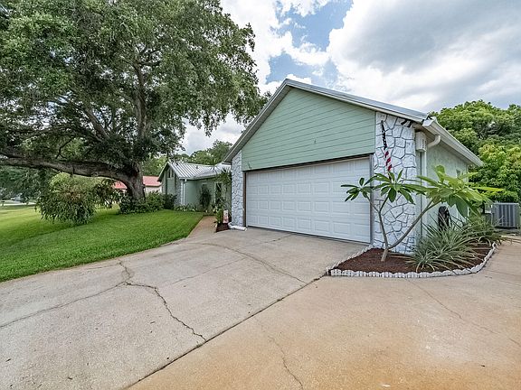4th image of 1763 Ayshire Dr