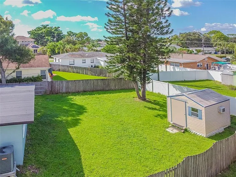 139 Sunlit Cove Dr NE — Photo 26