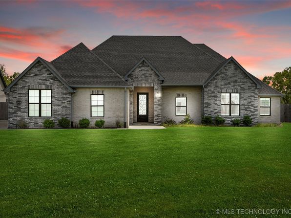 15916 E 106th Pl N, Owasso, OK 74055
