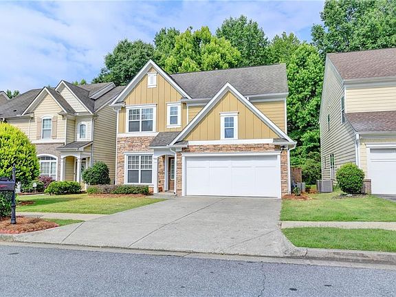 2nd image of 2208 Staunton Dr