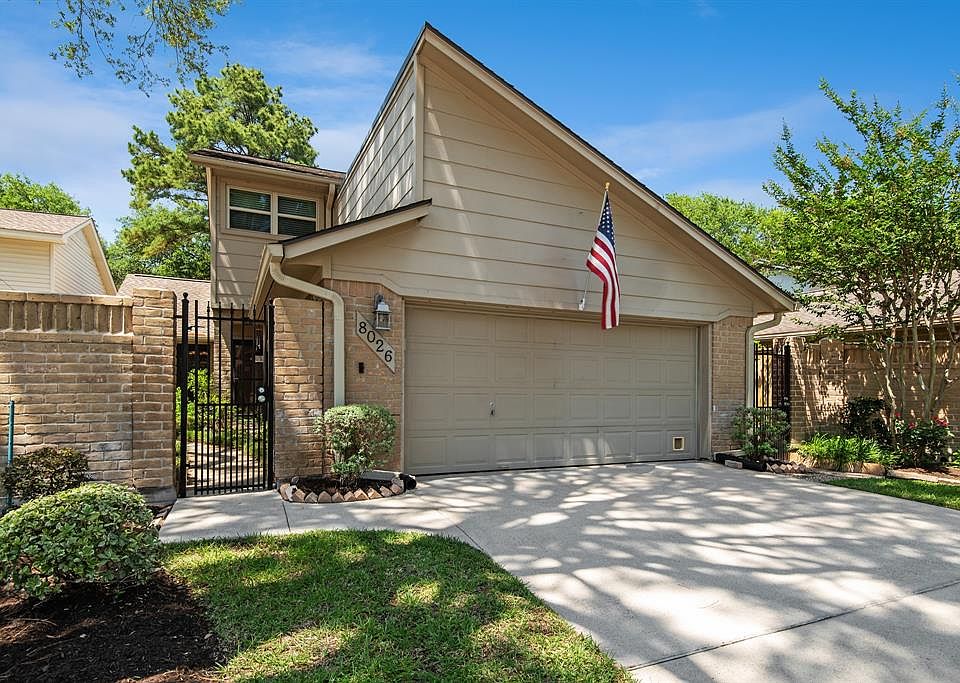 1st image of 8026 Oakwood Forest Dr