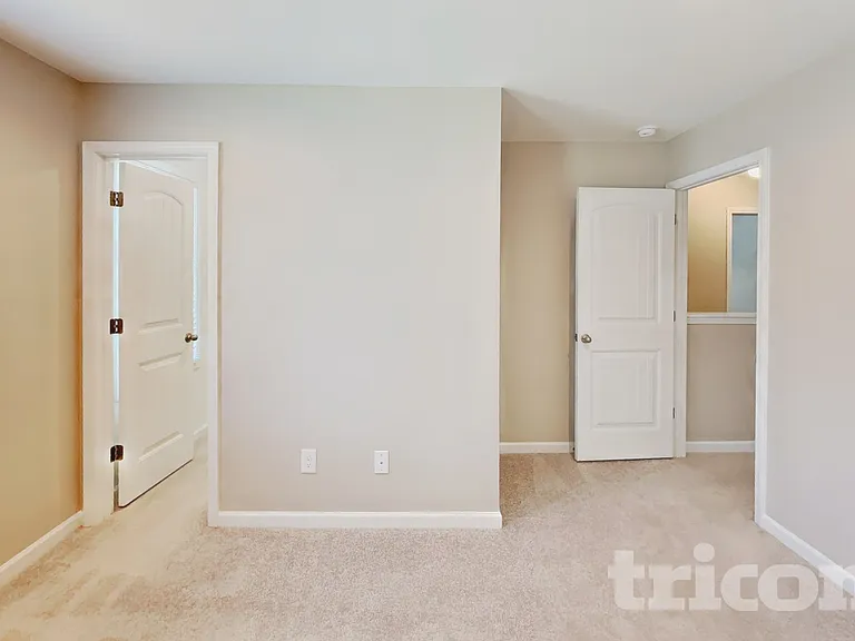 116 Greenhouse St — Photo 7