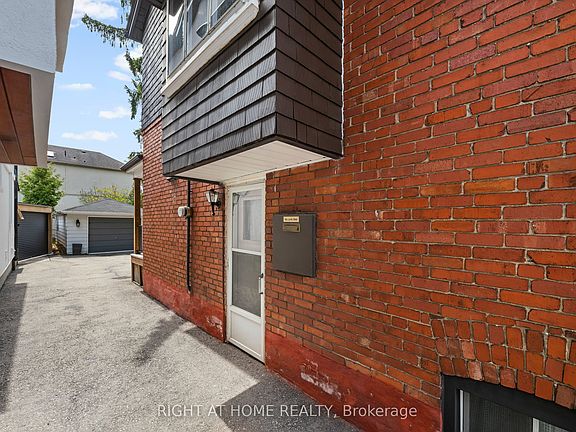 5th image of 593 Millwood Rd