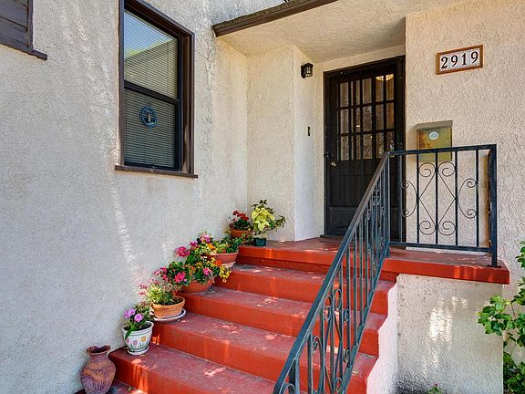 2nd image of 2919 Santa Carlotta St