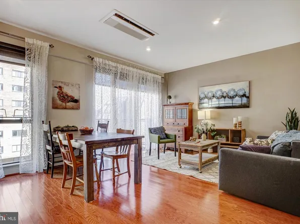 1320 Fenwick Ln Unit 711, Silver Spring, MD 20910