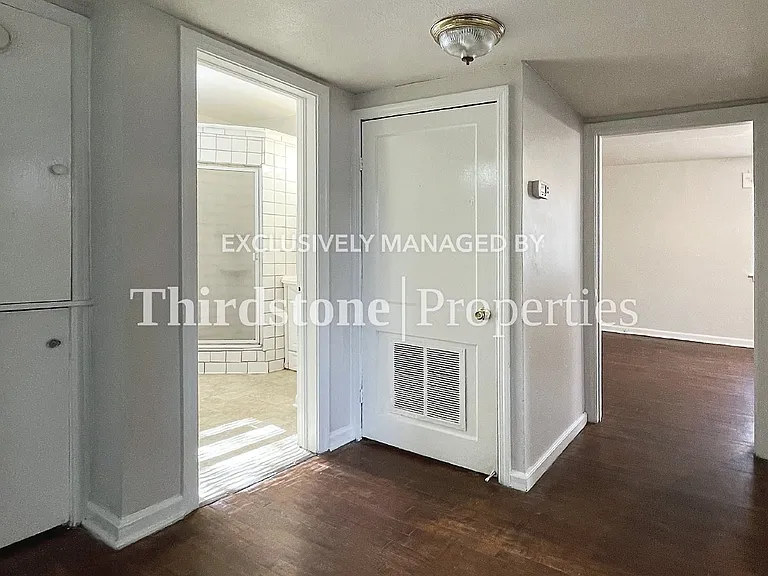809 McDuff Ave S #2 — Photo 8