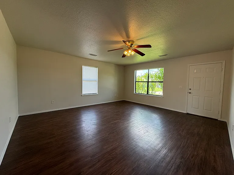 2247 Emily Circle Dr #A — Photo 4