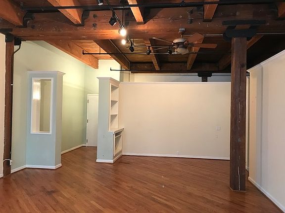 4th image of 540 N Lake Shore Dr APT 604