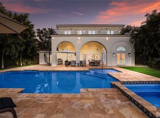 230 Willow Ave, Anna Maria, FL 34216