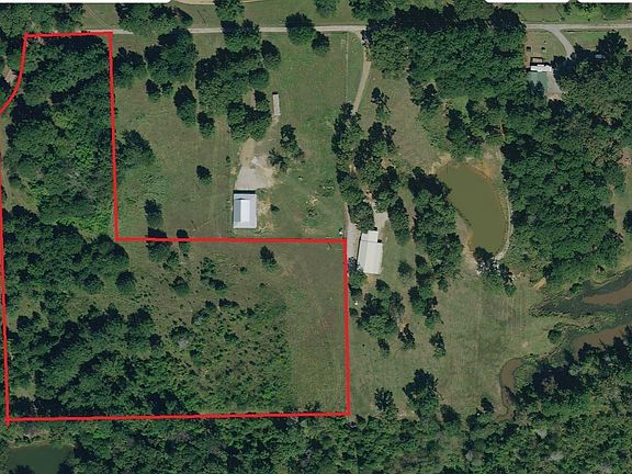 2nd image of 1032 County Road 4910