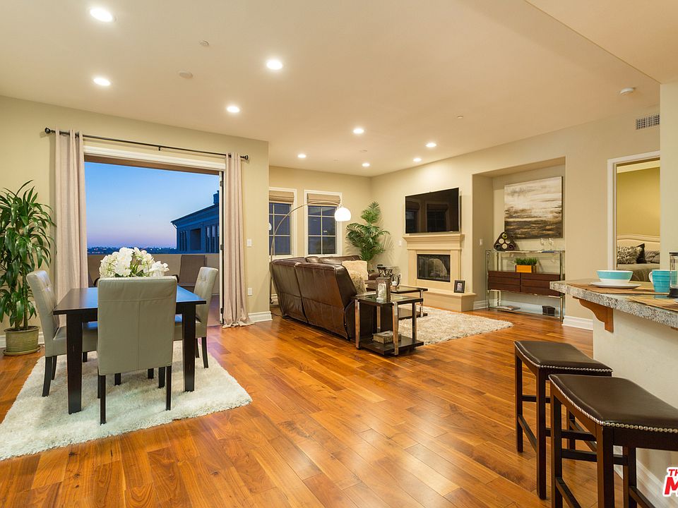 1st image of 6241 Crescent Park W Unit 413