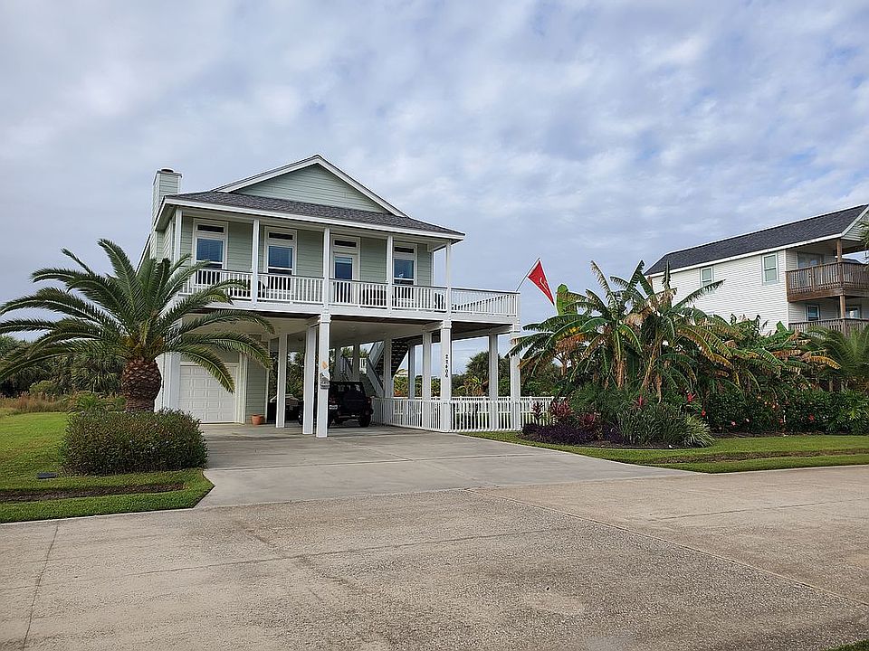 1st image of 22406 Vista Del Mar